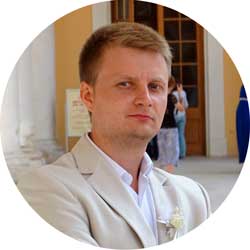Роман Городников
